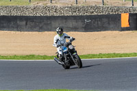 brands-hatch-photographs;brands-no-limits-trackday;cadwell-trackday-photographs;enduro-digital-images;event-digital-images;eventdigitalimages;no-limits-trackdays;peter-wileman-photography;racing-digital-images;trackday-digital-images;trackday-photos